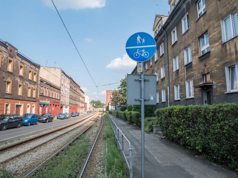 Ż&oacute;łty szlak rowerowy nr 5 w Katowicach